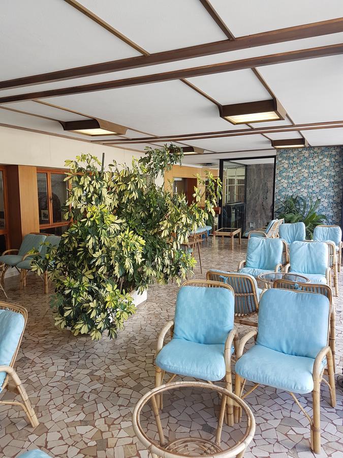 Hotel Residence Adriana Cesenatico Exterior photo